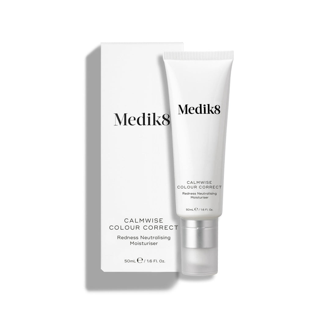 Bílá tuba Calmwise Colour Correct (50 ml) stojí vedle své odpovídající bílé krabičky.