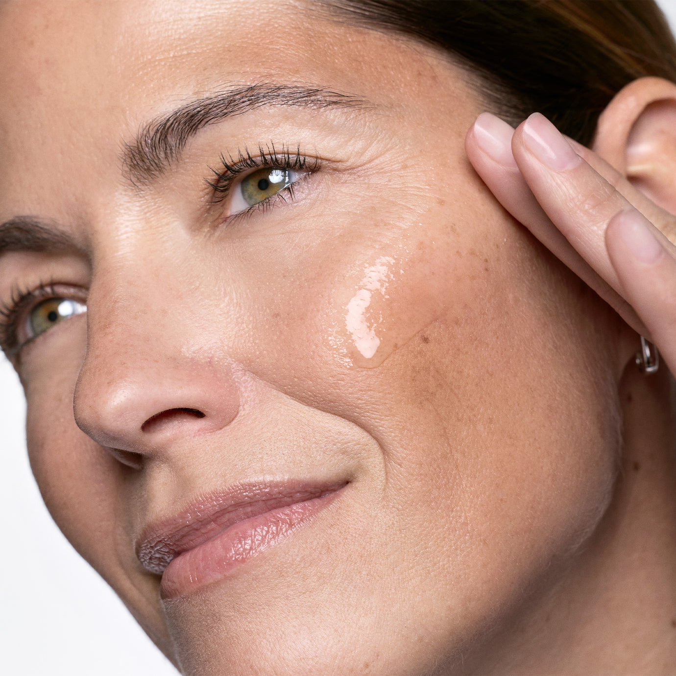 Prismatic PDRN Explained: What It Is, How It Works & Why It Matters For Skin Recovery